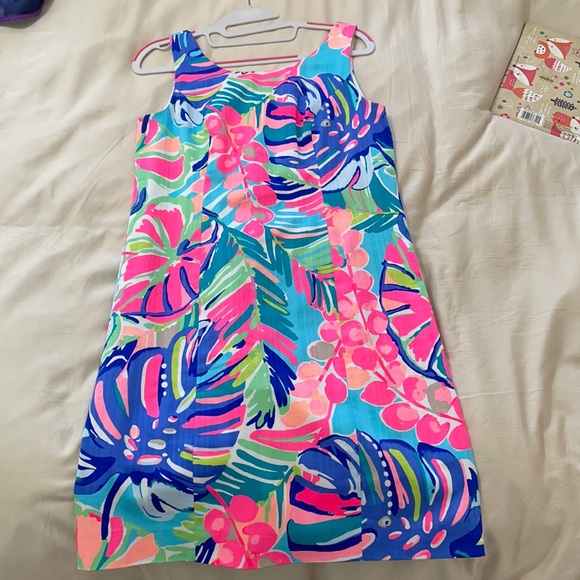 Lilly Pulitzer Dresses & Skirts - Lilly Pulitzer Cathy shift dress multi exotic